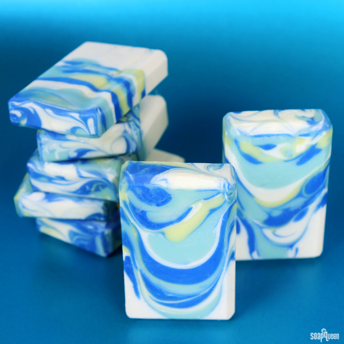 http://www.soapqueen.com/wp-content/uploads/2015/02/Blue-Rain-Drop-Swirl-Cold-Process3.jpg