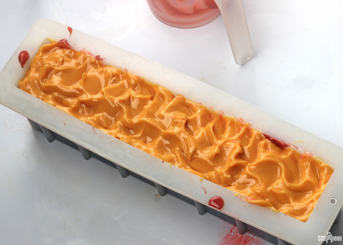 Unmolding Cold Process Soap from Plastic Molds - Soap Queen