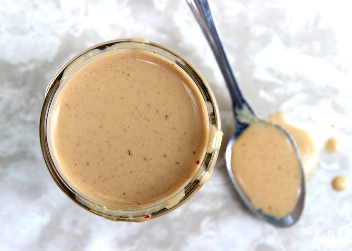This Spicy Thai Peanut Dressing is super creamy, slightly spicy and easy to make!