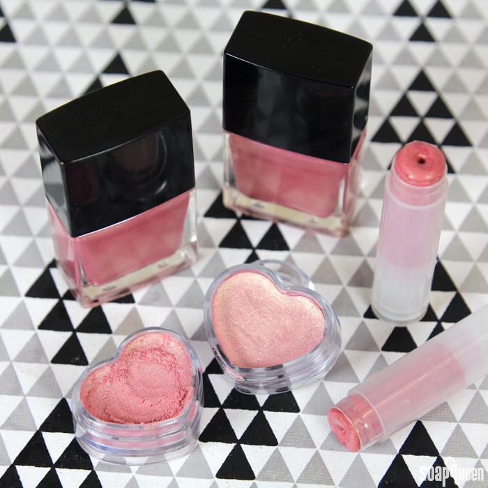 Learn how to make rose gold eye shadow, nail polish and lip balm in this easy tutorial!