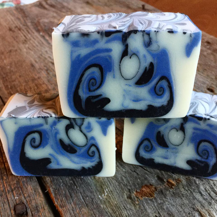 Melissa of Hallowell Soap Works creates beautiful cold process soap, and is known for her distinctive "strong arm swirl." Read her interview to learn about her creative process and business tips!