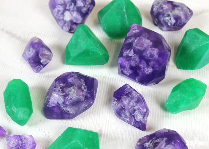 Learn how to make soap gems in this easy video tutorial! Post includes two different techniques to make soap emeralds and amethysts. 
