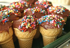 250px-Introcupcakes_92