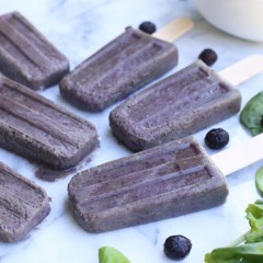 Blueberry and Spinach Yogurt Popsicles Recipe