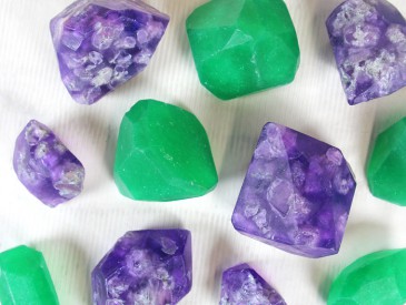 Melt and Pour Gems