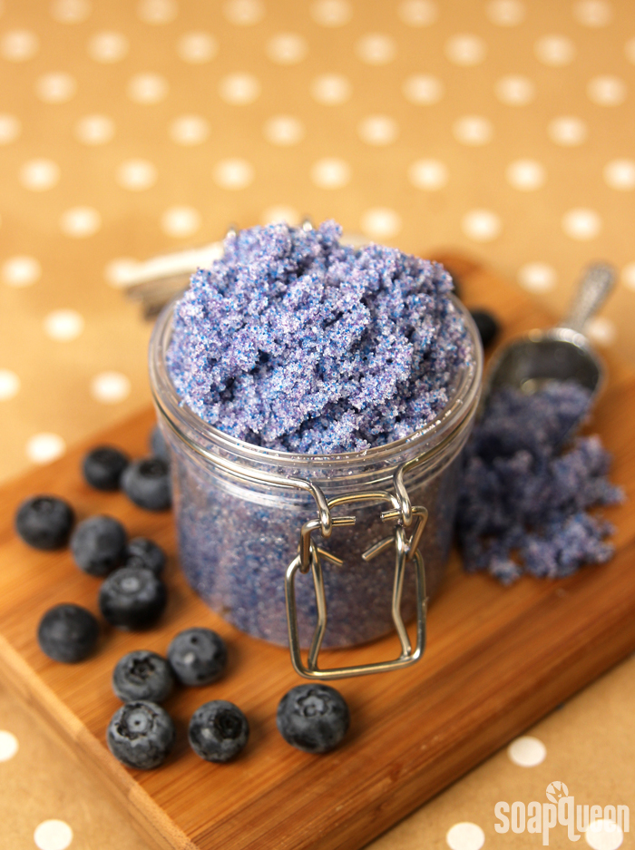 This Blueberry Jam Fragrance Oil contains skin loving fractionated coconut oil and gentle jojoba beads for exfoliation. 