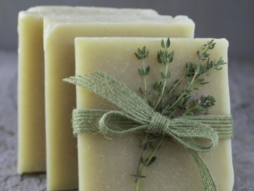 Ch10-Thyme-Witch-Hazel-Clear-Skin-Facial-Bar
