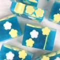 Buttercup Melt and Pour DIY
