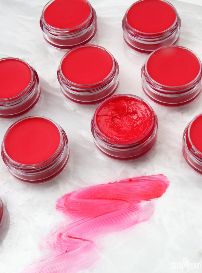 Neon Pink Lip Tint Tutorial /// Learn how to make lip tint using cocoa butter, beeswax and avocado oil.