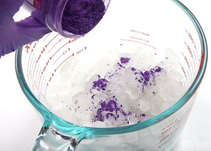 DIY Sparkling Bath Crystals