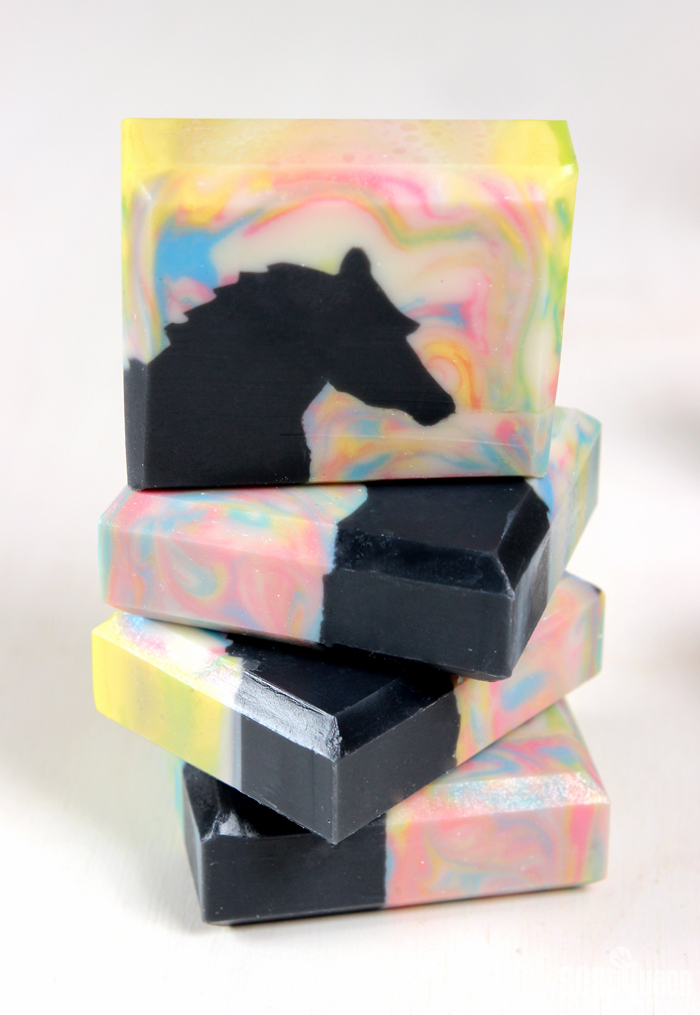 Horse Sculpted Layers Cold Process Soap Tutorial