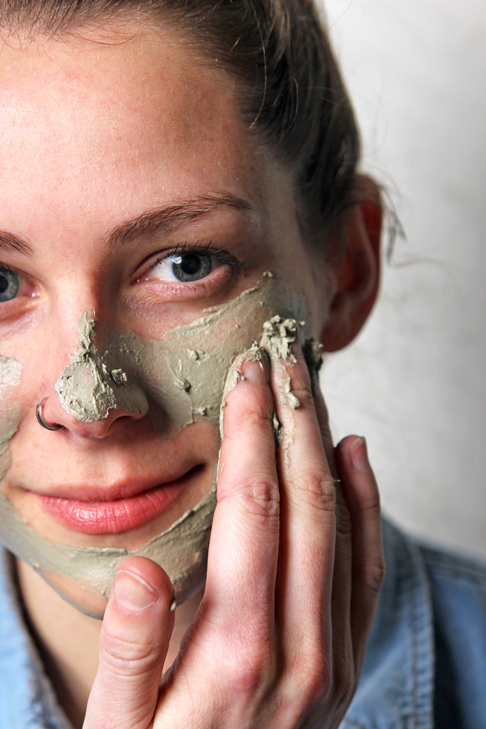 DIY Sea Clay Face Mask