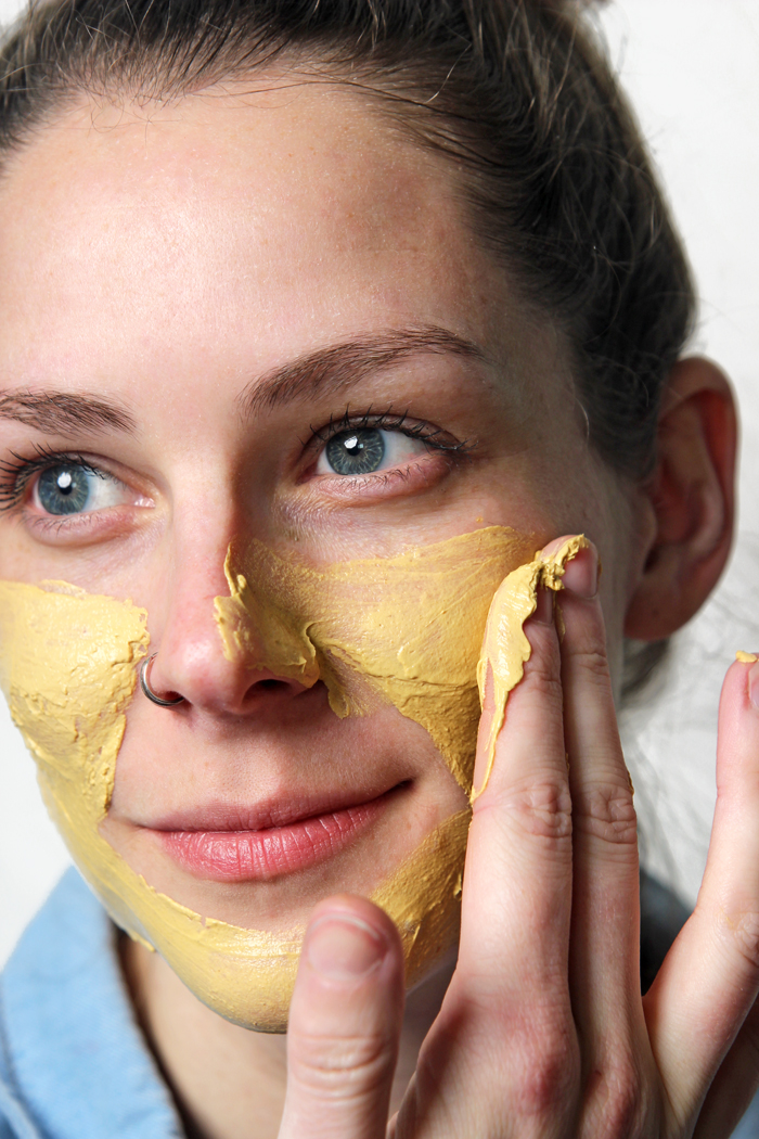 DIY Turmeric Clay Face Mask