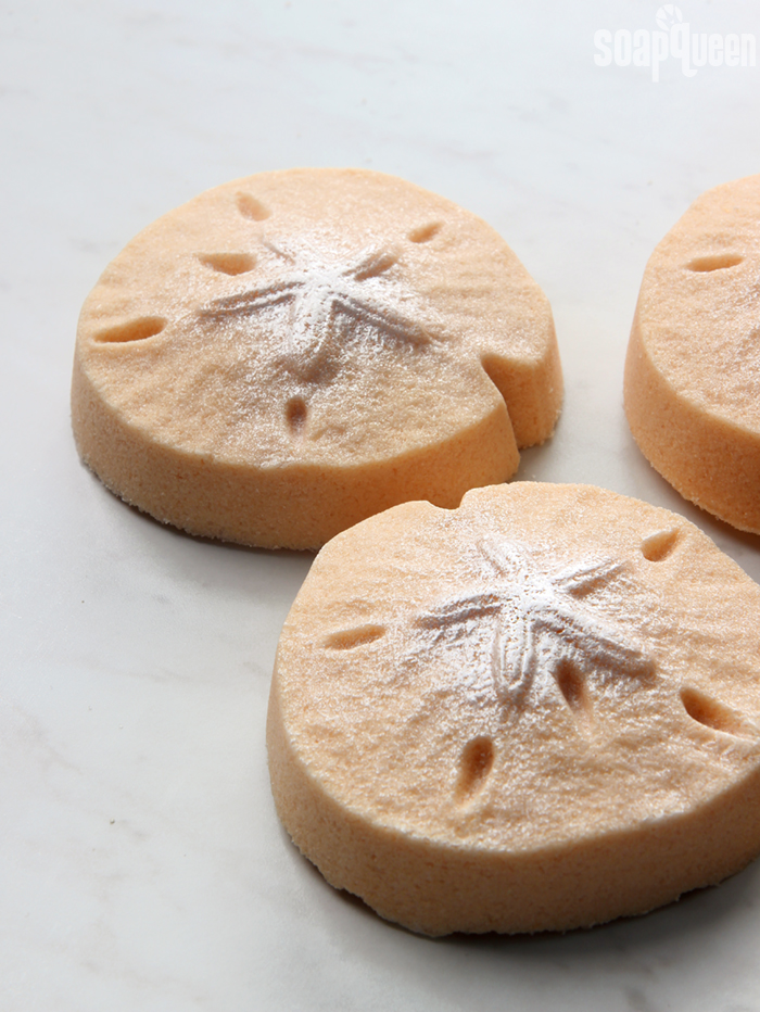 Sand Dollar Bath Bomb DIY