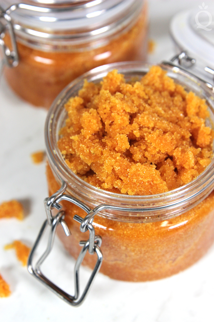 Turmeric face scrub diy