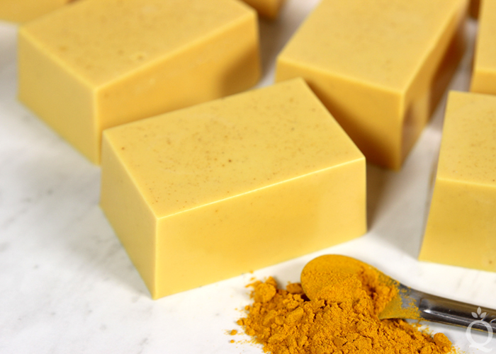 DIY Turmeric Melt & Pour Soap