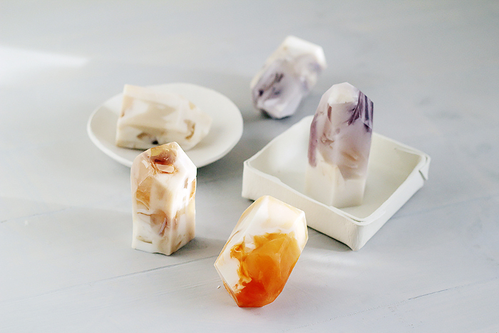 Fall-For-DIY-Semi-Precious-Stone-Soap-10