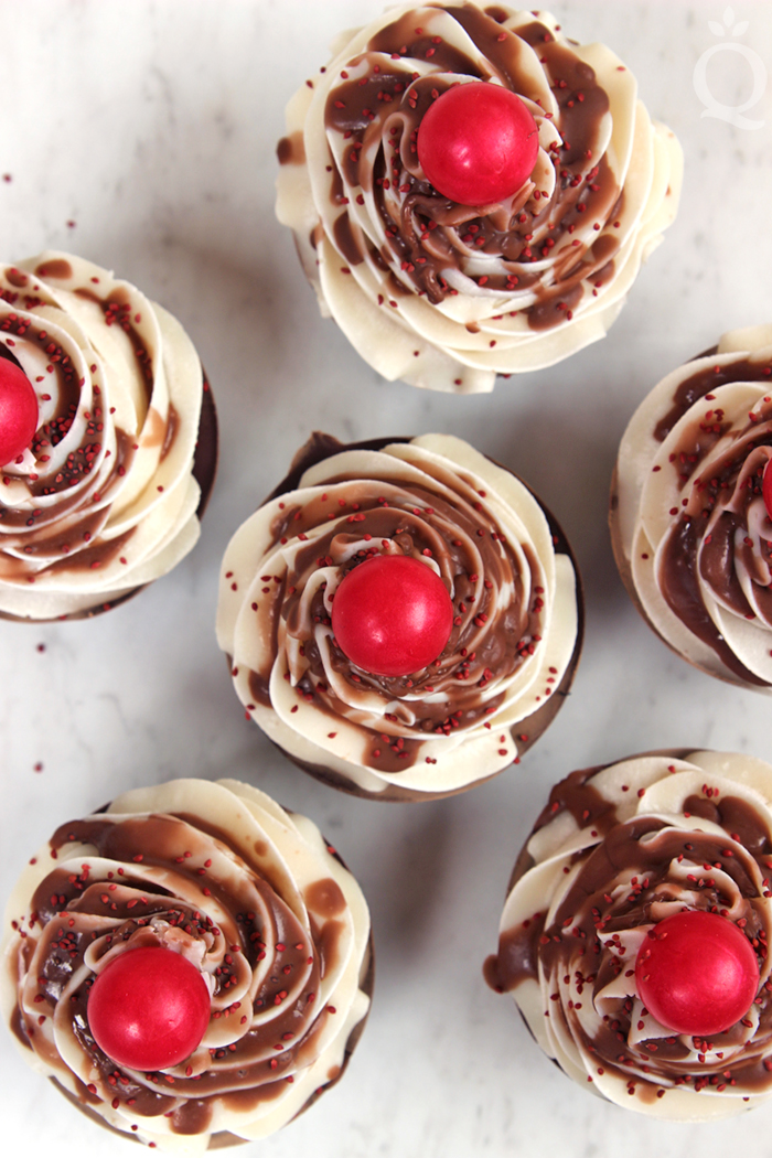 Chocolate Peppermint Cupcakes DIY