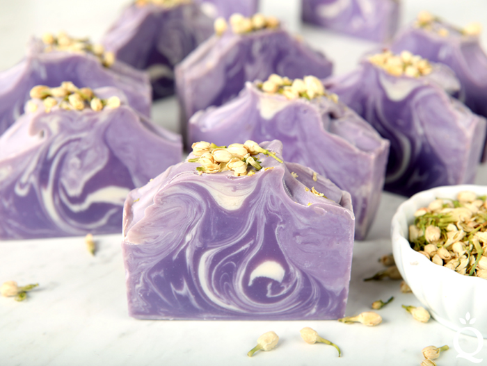 Swirled Orchid Cold Process Soap Tutorial - Soap Queen